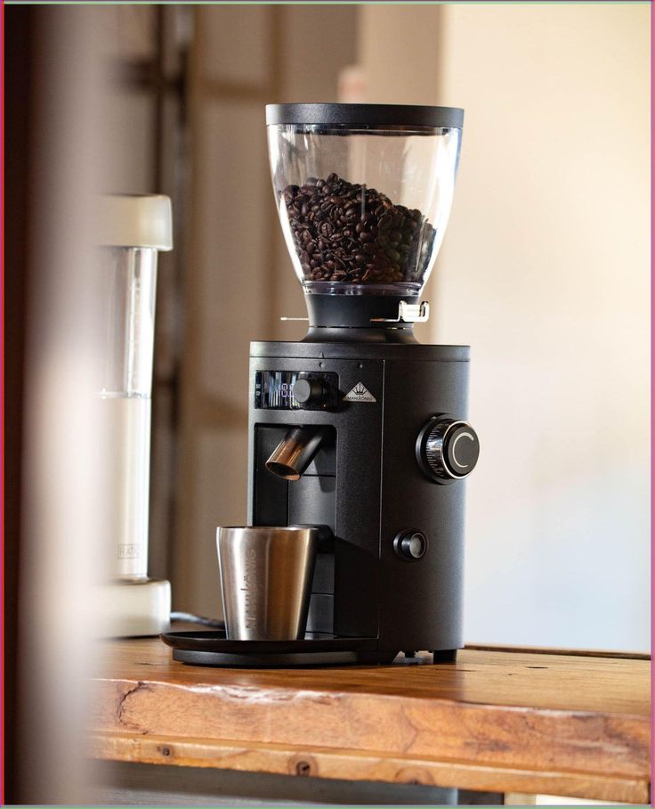 How to Choose a Coffee Grinder: From Home Brewing to Commercial Use